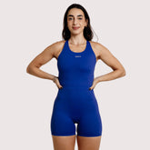 Macaquinho Lírio - Fitness Feminino - Modelo Alongado